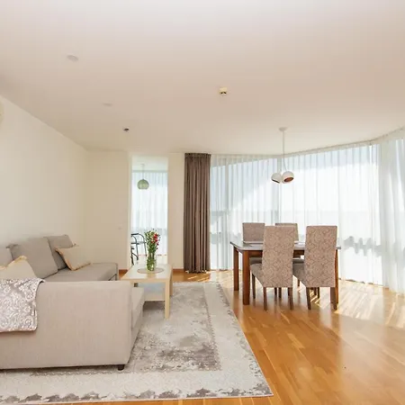 Segrate Elija Palanga